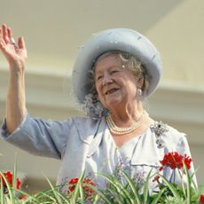 Queen Mother Lobster Allergy